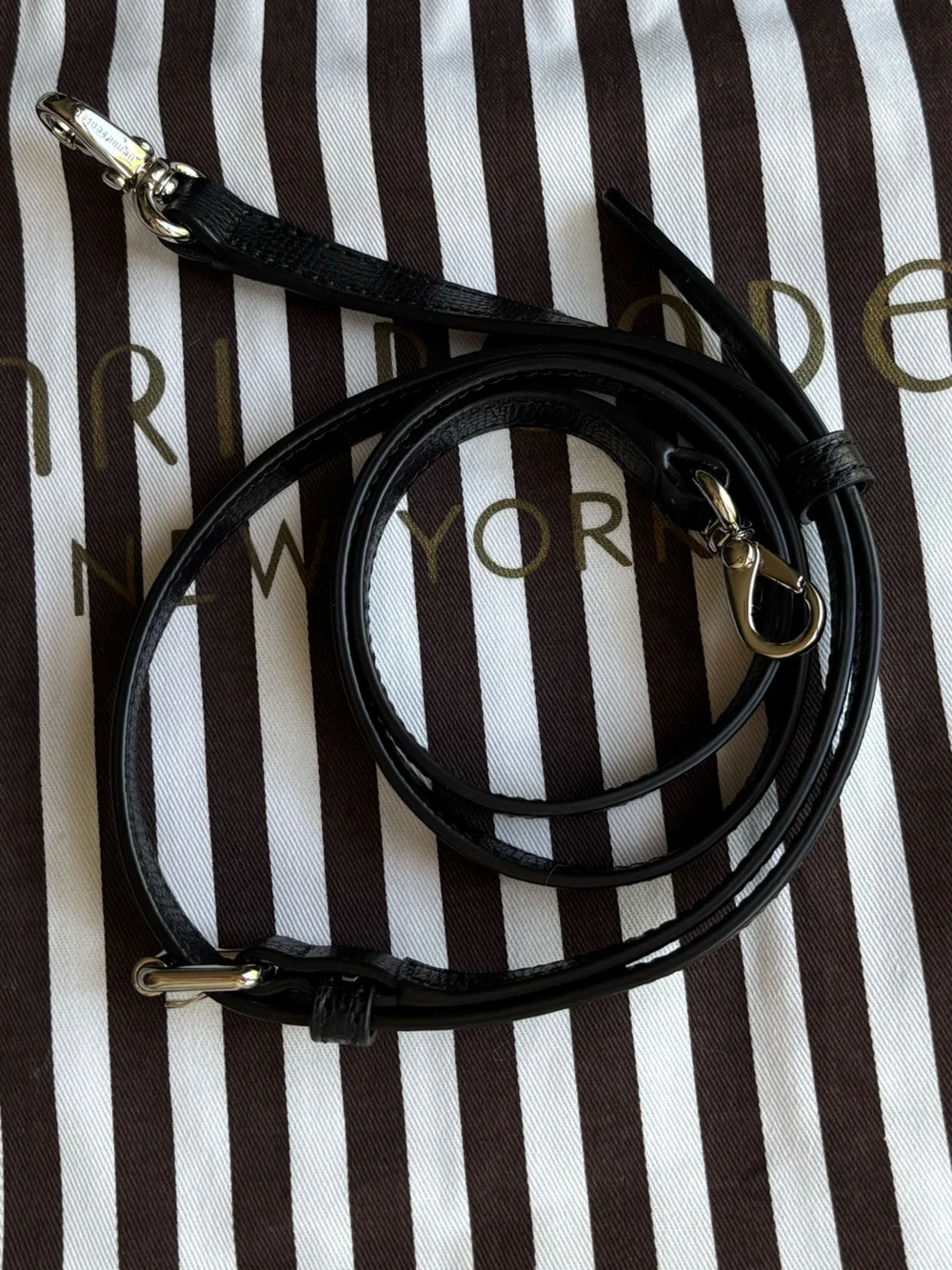 NWOT Henri Bendel Uptown Black Satchel with Detachable Shoulder Strap - Picture 8 of 8